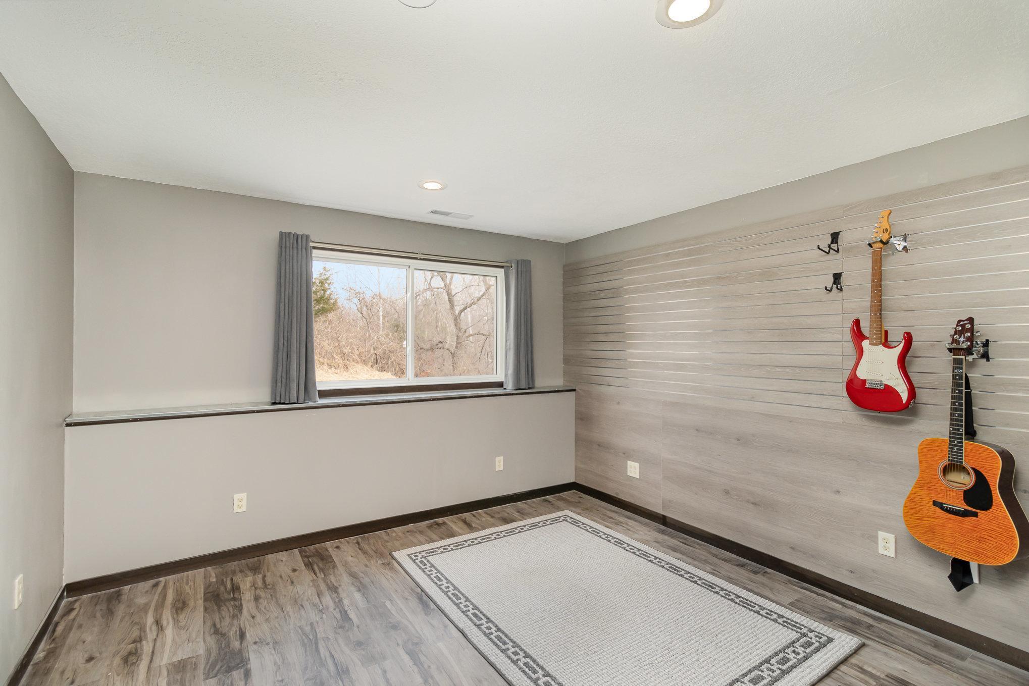 1330 10th Street, Hudson, Wisconsin image 22