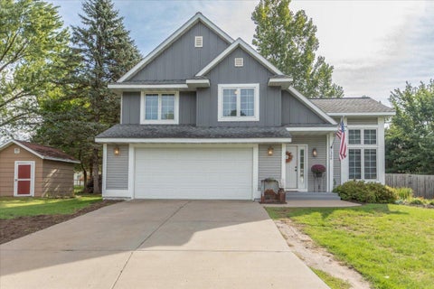 Homes For Sale - 1304 Ballentine Road<br/> Dunn County, Menomonie, WI 54751