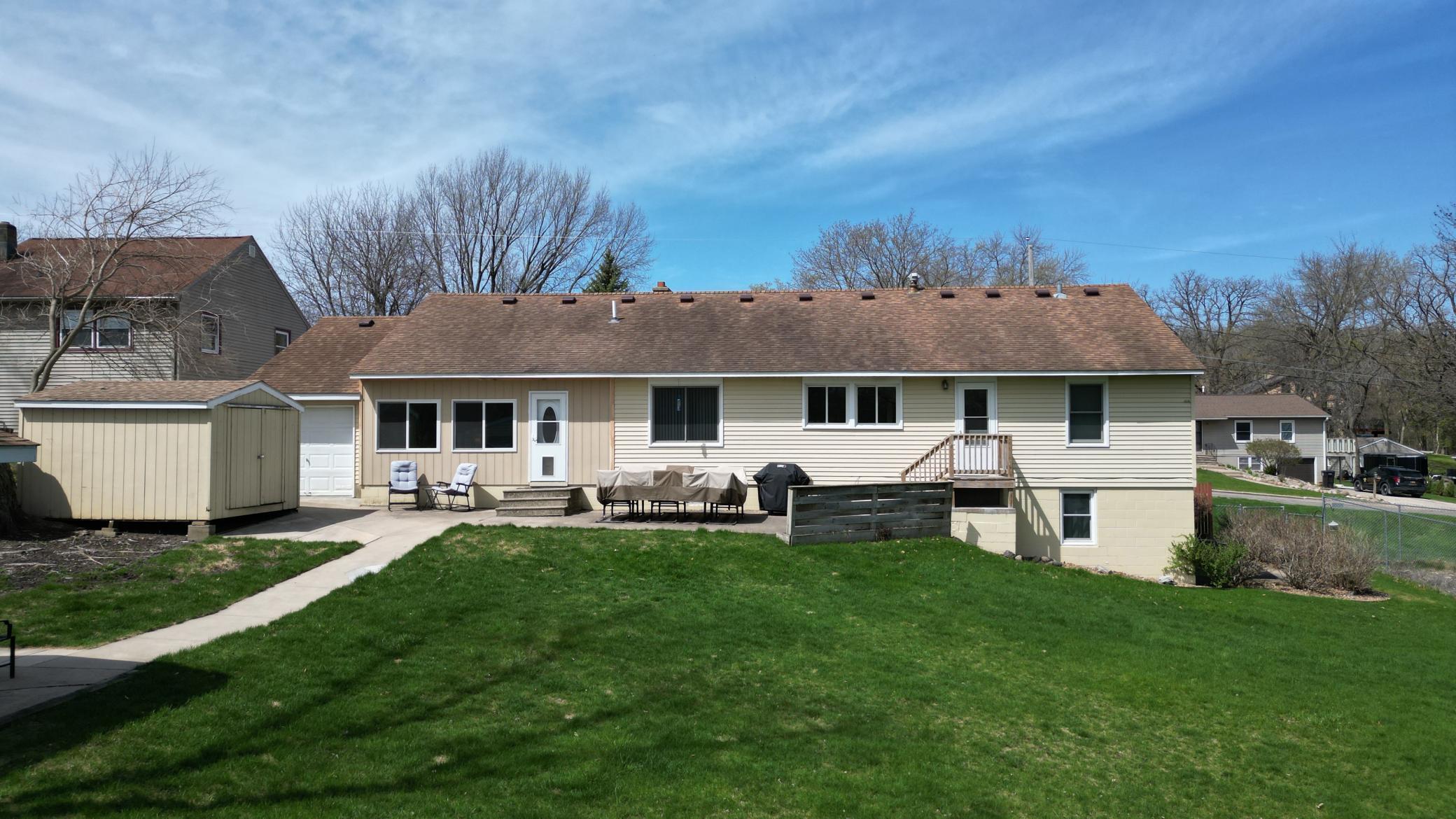 1505 16th Street, Austin, Minnesota image 8