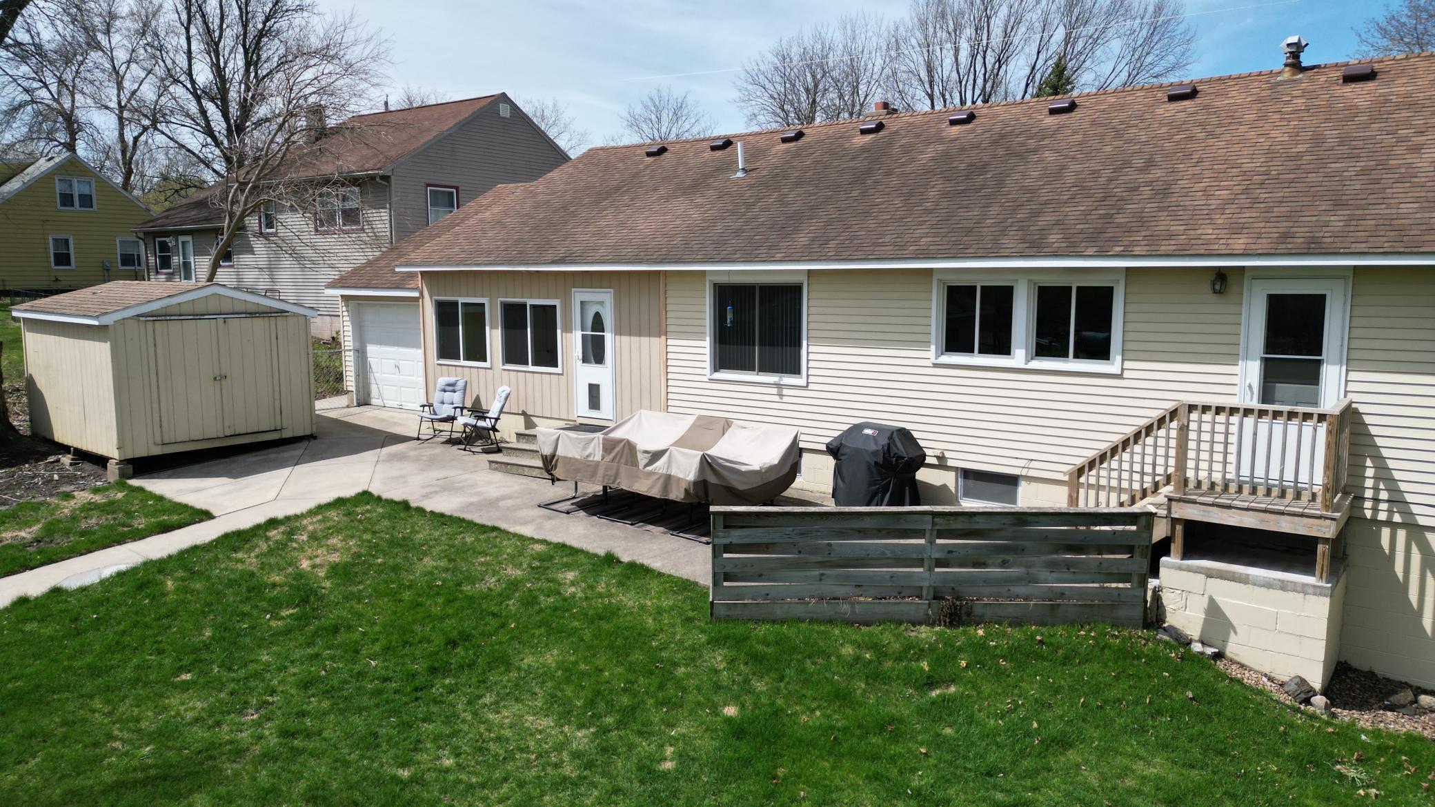 1505 16th Street, Austin, Minnesota image 6