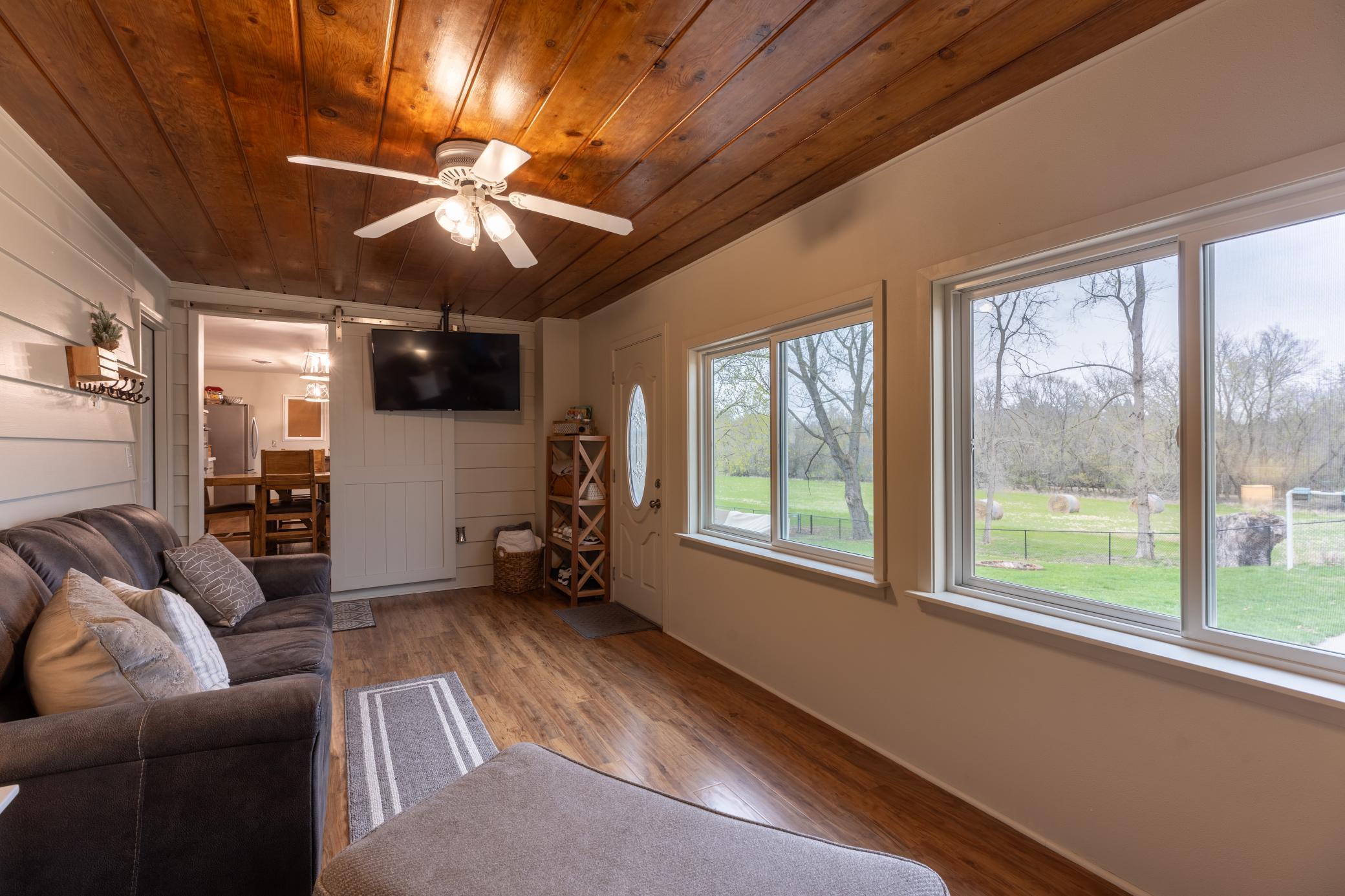 1505 16th Street, Austin, Minnesota image 25