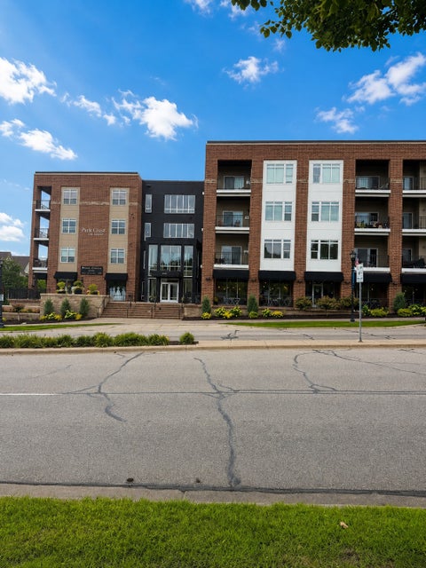 Condo For Sale - 12501 Nicollet Avenue<br/> Burnsville, MN 55337