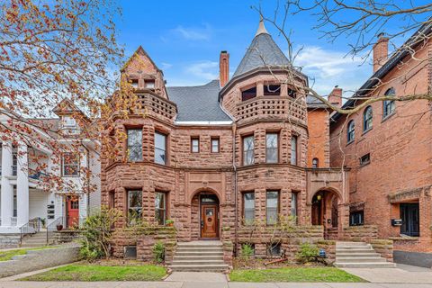Condo For Sale - 544 Portland Avenue<br/> Ramsey County, Saint Paul, MN 55102