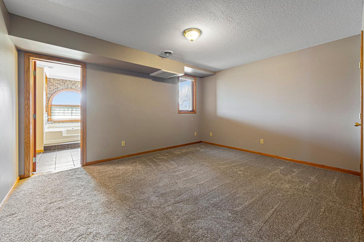 3398 490th Street, Montevideo, Minnesota image 34
