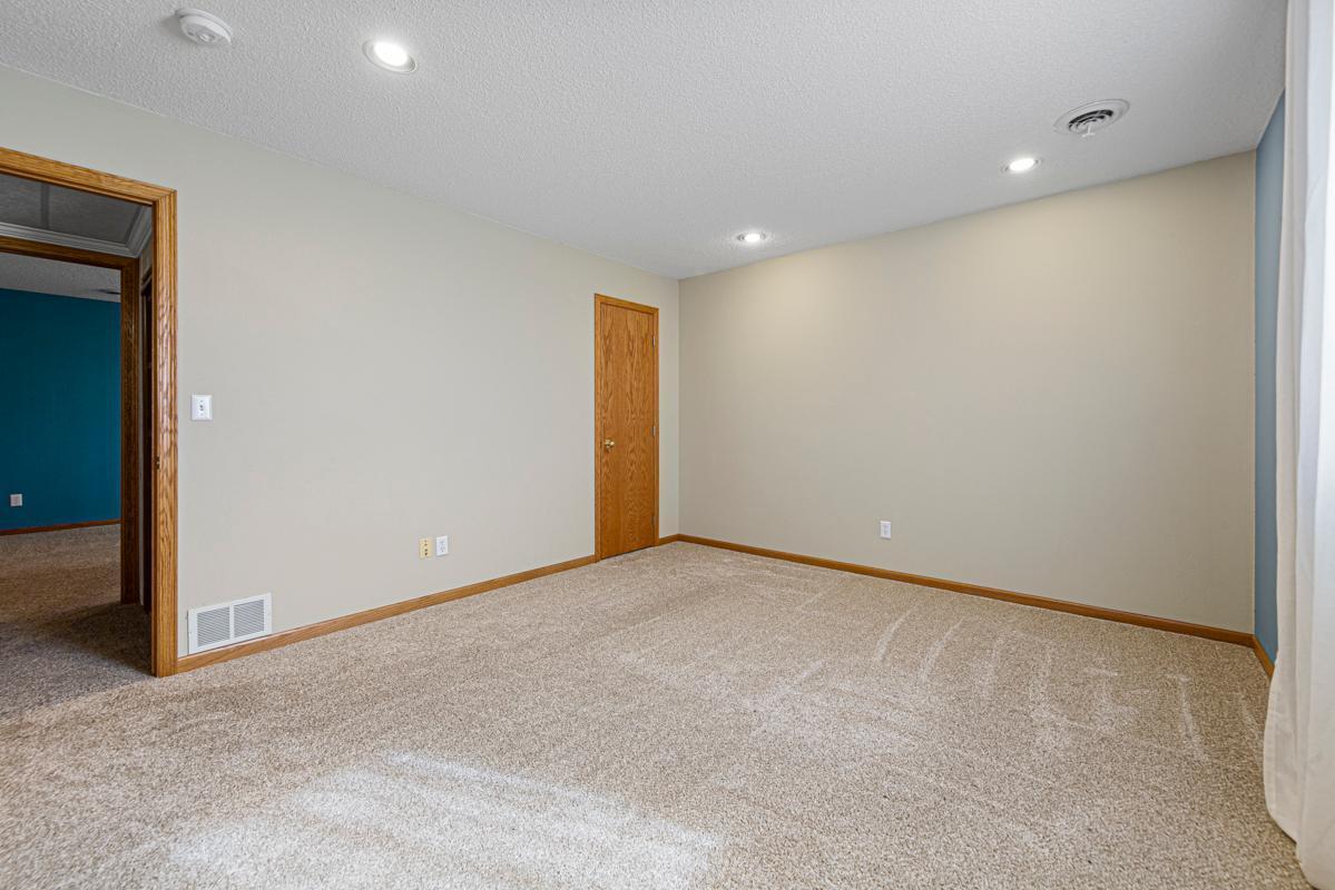 3398 490th Street, Montevideo, Minnesota image 29