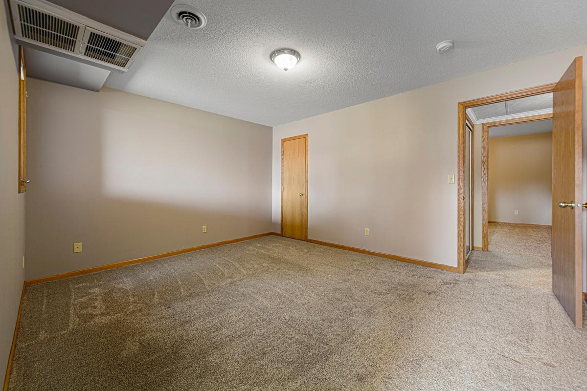 3398 490th Street, Montevideo, Minnesota image 35
