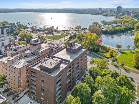 Homes For Sale - 2885 Knox Avenue<br/> Minneapolis, MN 55408