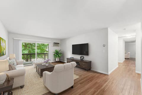 Condo For Sale - 2800 Hamline Avenue<br/> Saint Paul, MN 55113