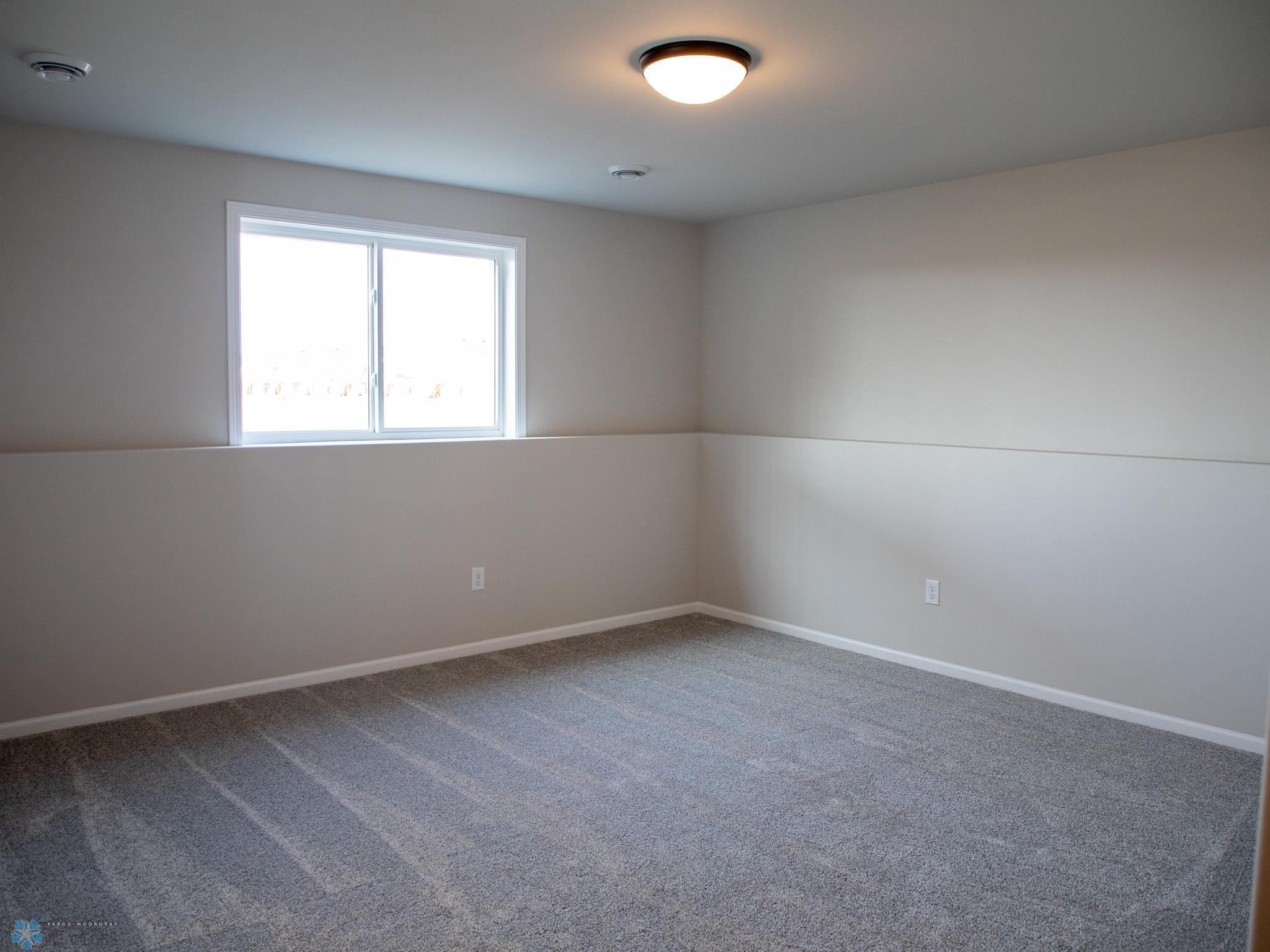 213 Lionheart Drive, Horace, North Dakota image 26