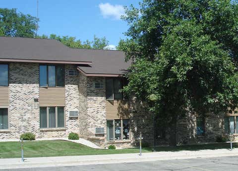 Apartment For Rent - 319 Fairgrounds Road<br/> Alexandria, MN 56308
