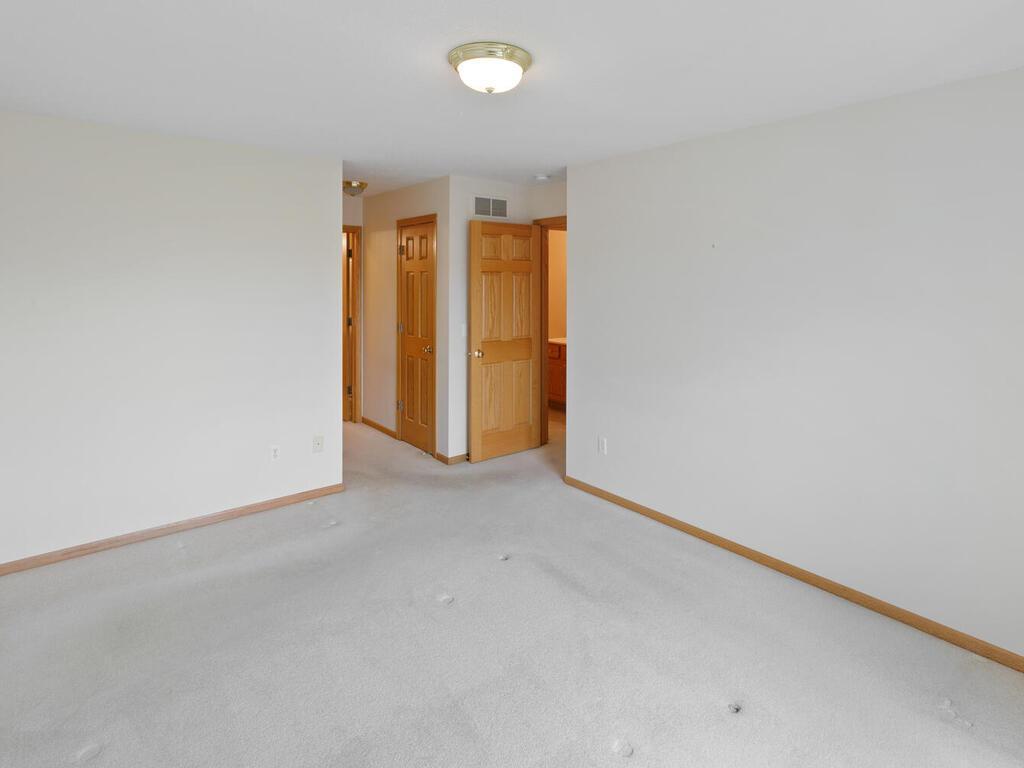 663 Regent Lane, Waconia, Minnesota image 16