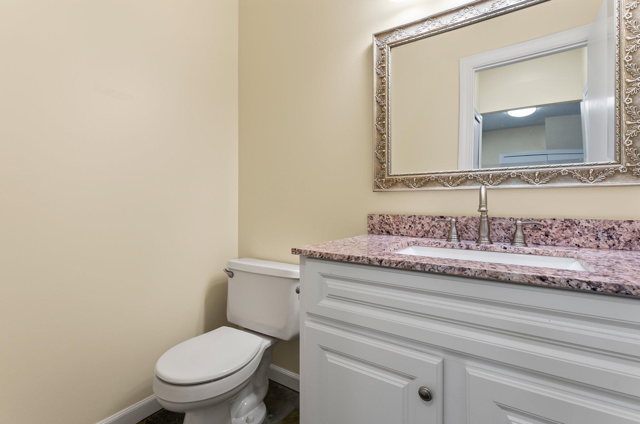 17918 Cobblestone Way, Eden Prairie, Minnesota image 18