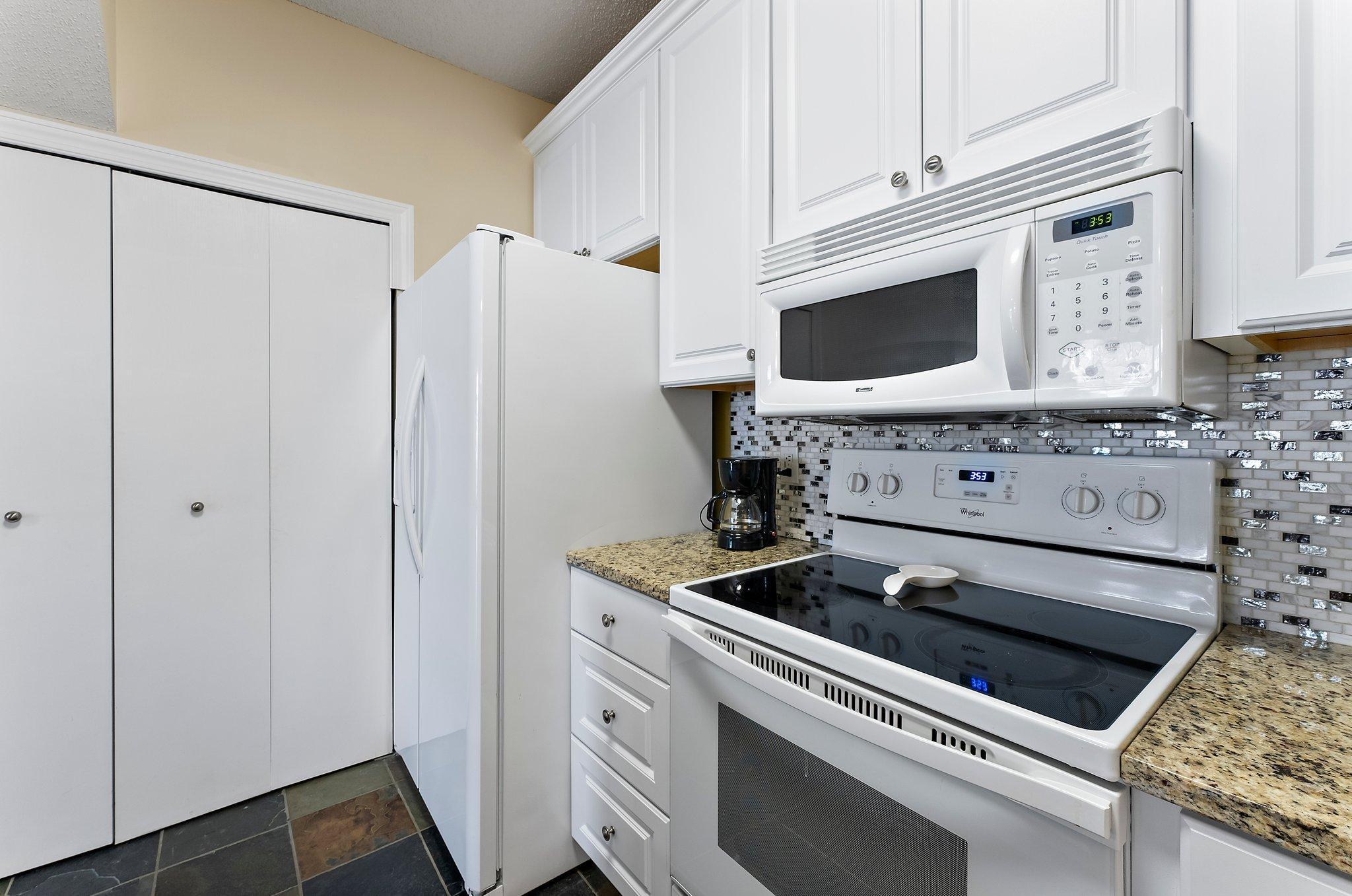 17918 Cobblestone Way, Eden Prairie, Minnesota image 16