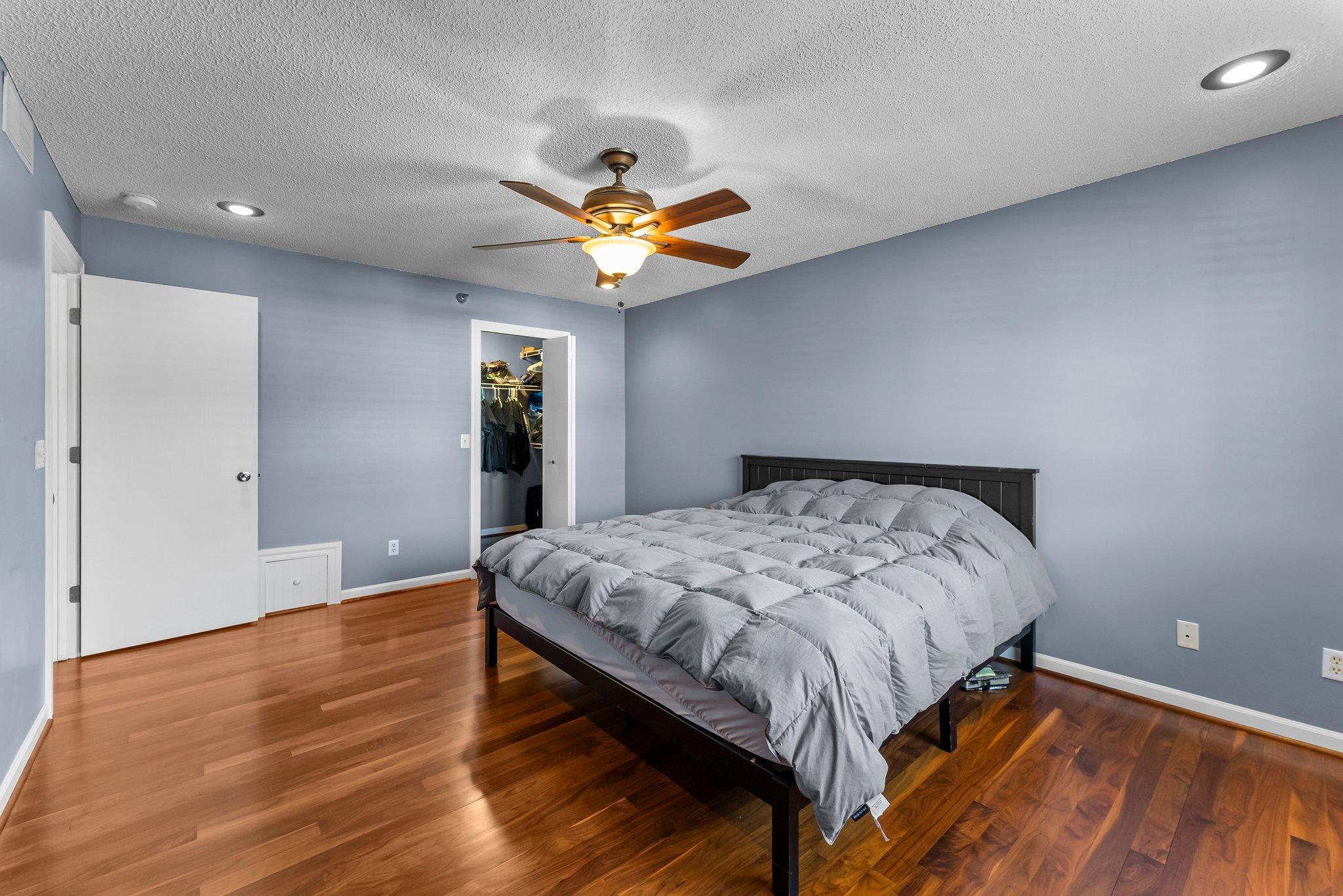 17918 Cobblestone Way, Eden Prairie, Minnesota image 24