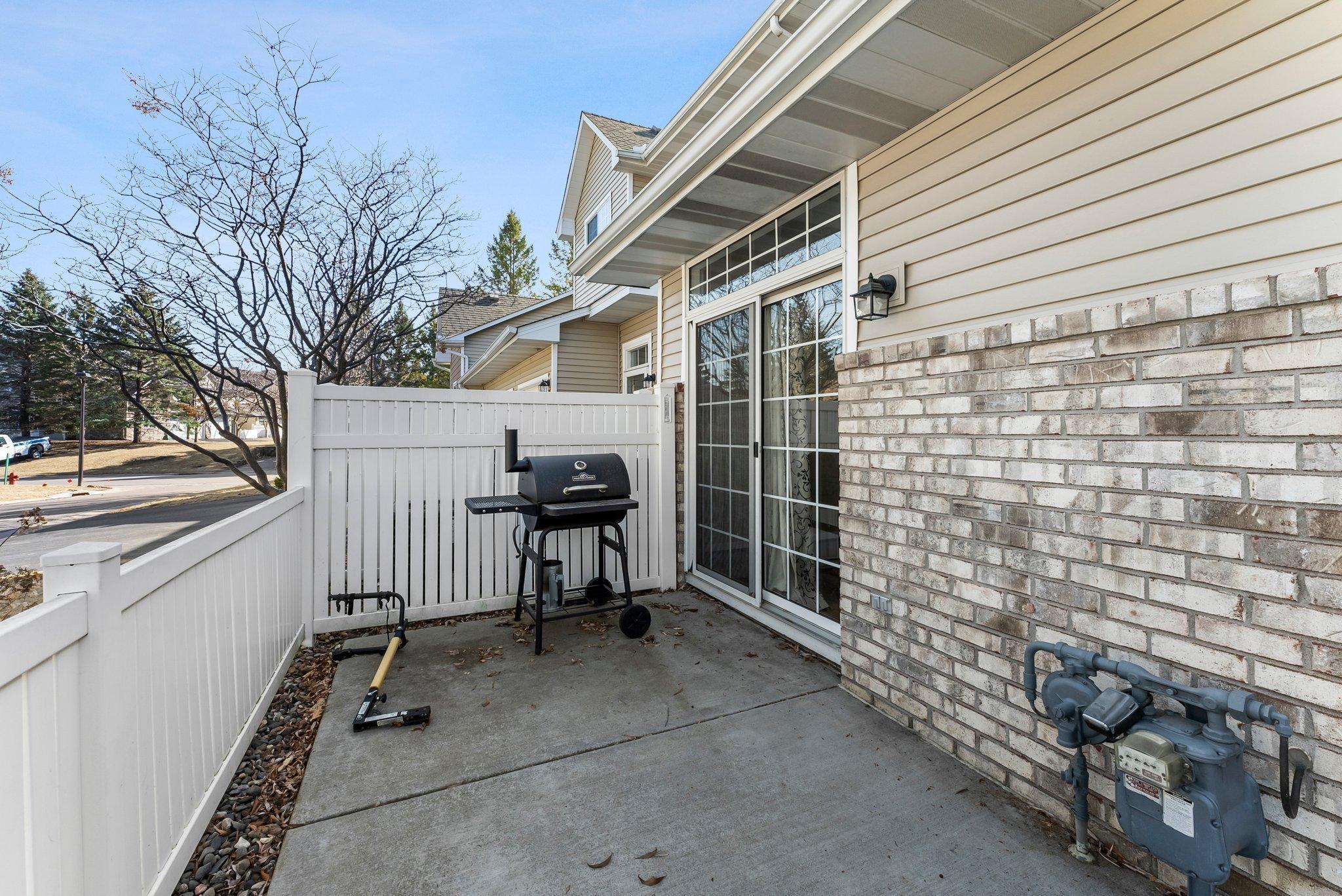 17918 Cobblestone Way, Eden Prairie, Minnesota image 30