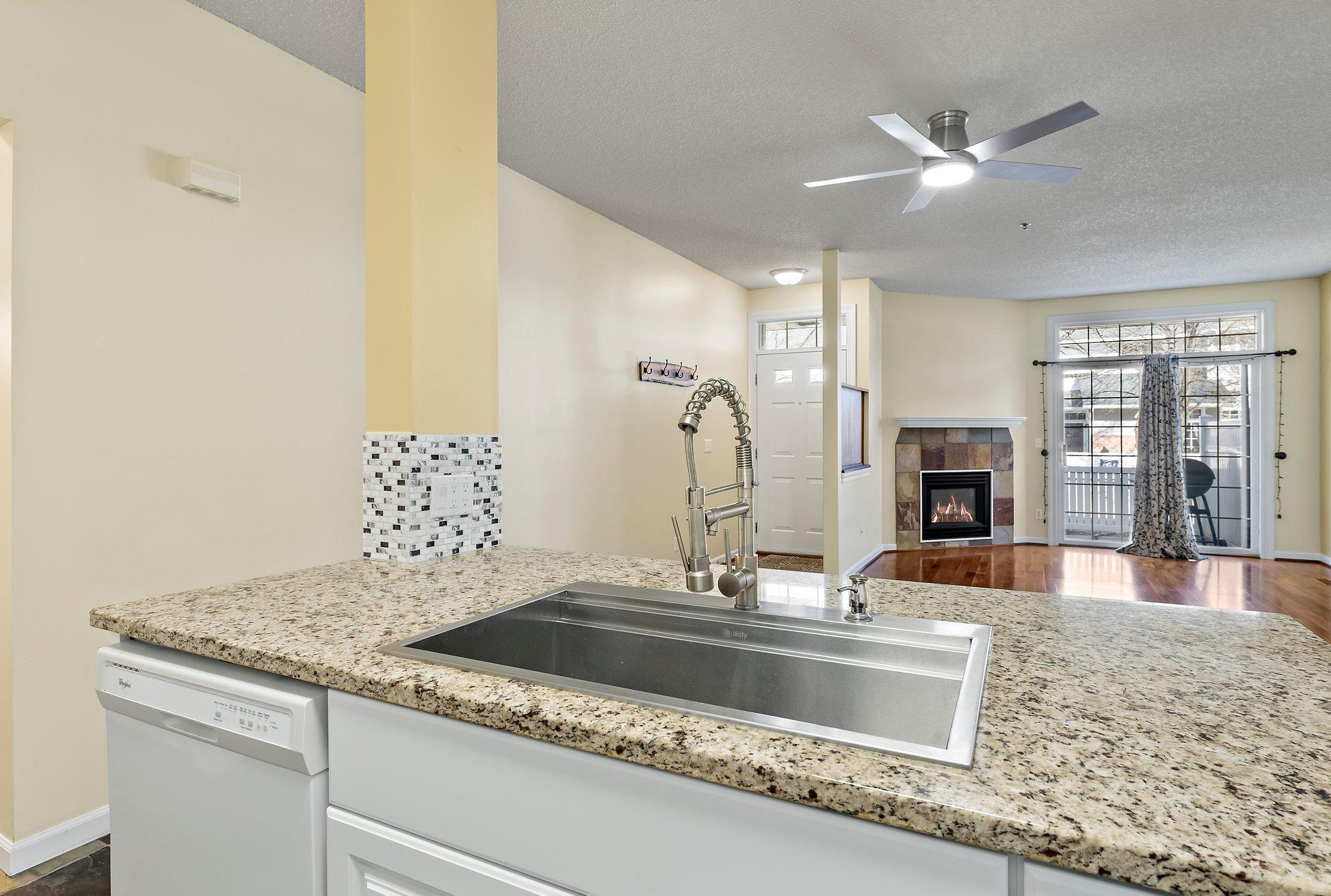 17918 Cobblestone Way, Eden Prairie, Minnesota image 15