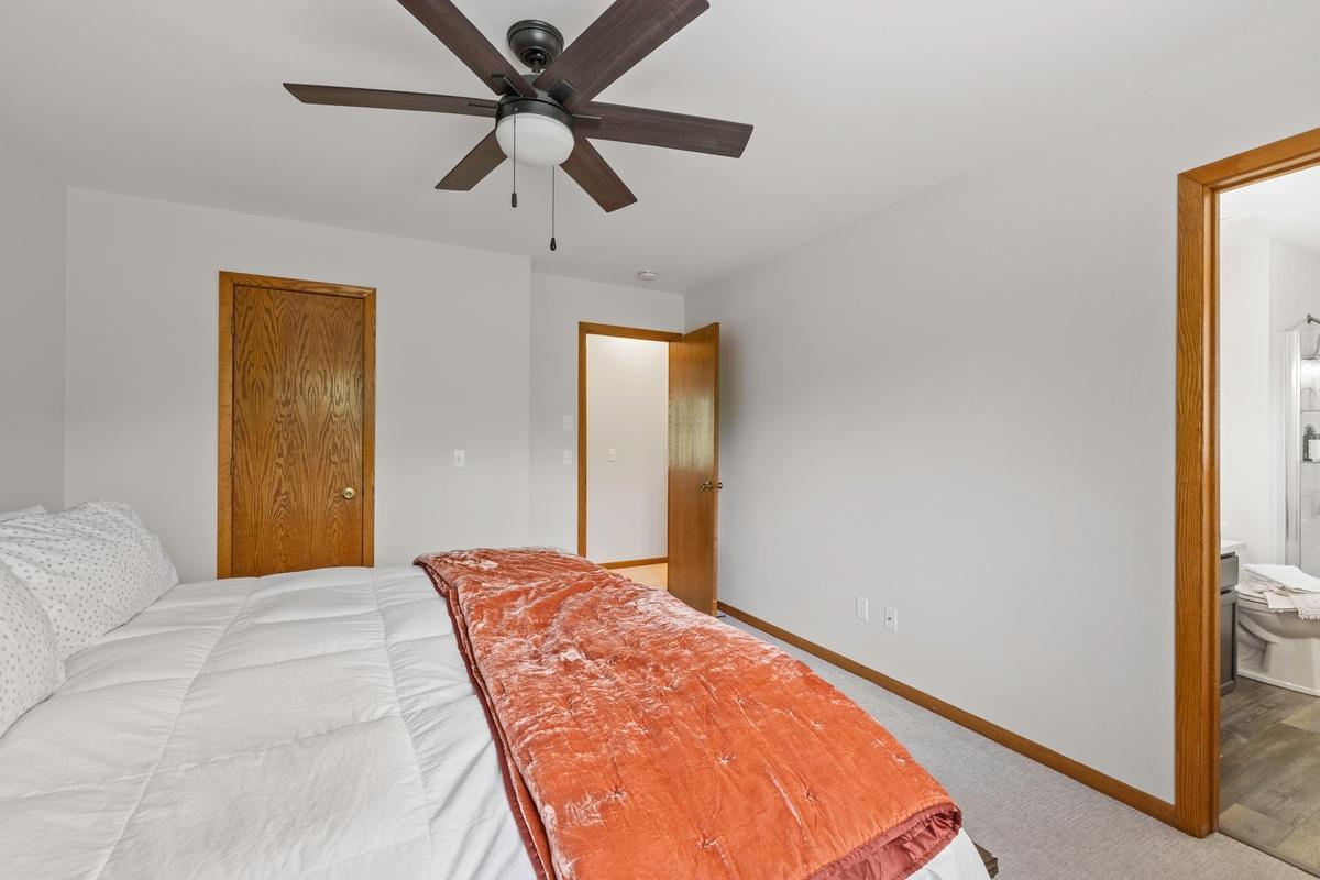 4180 Reading Road, Eagan, Minnesota image 28