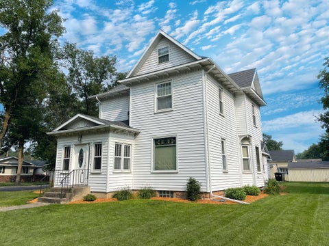 Homes For Sale - 118 Somerville Avenue<br/> Morgan, MN 56266