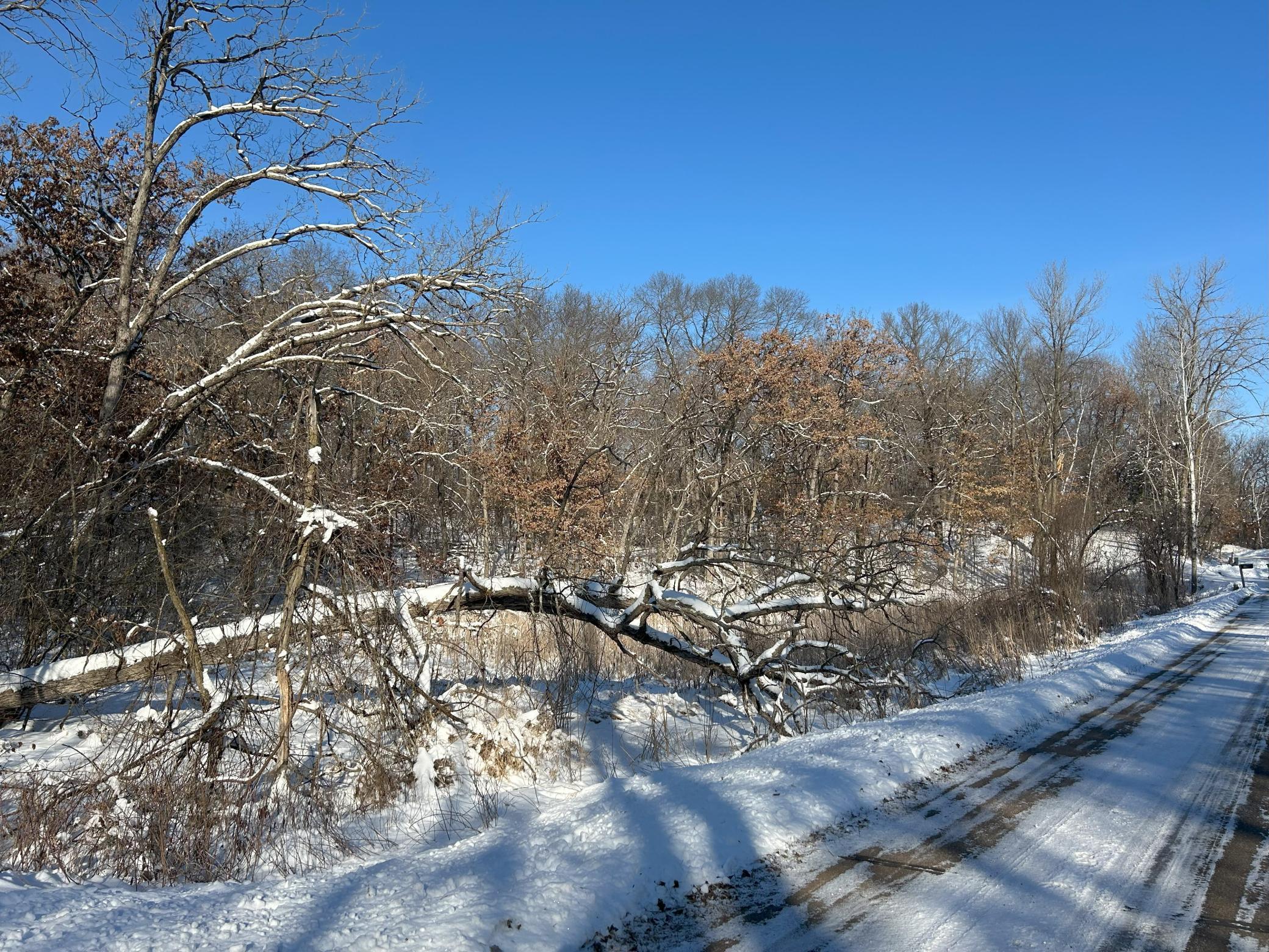 XXX E Oaks Trail, Houlton, Wisconsin image 9