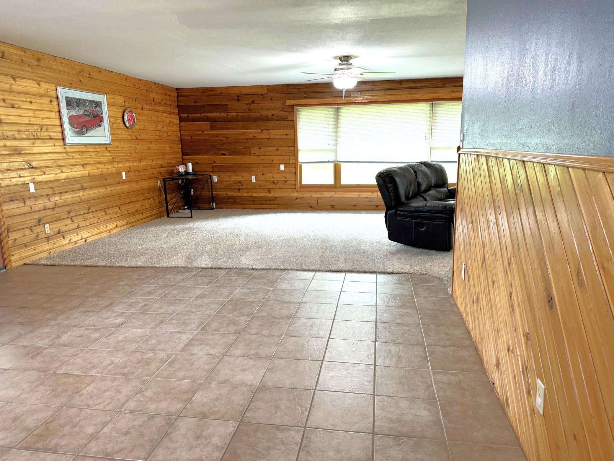 55715 State Highway 11, Warroad, Minnesota image 12