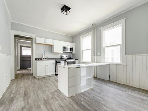 Homes For Sale - 797 Iglehart Avenue<br/> Ramsey County, Saint Paul, MN 55104