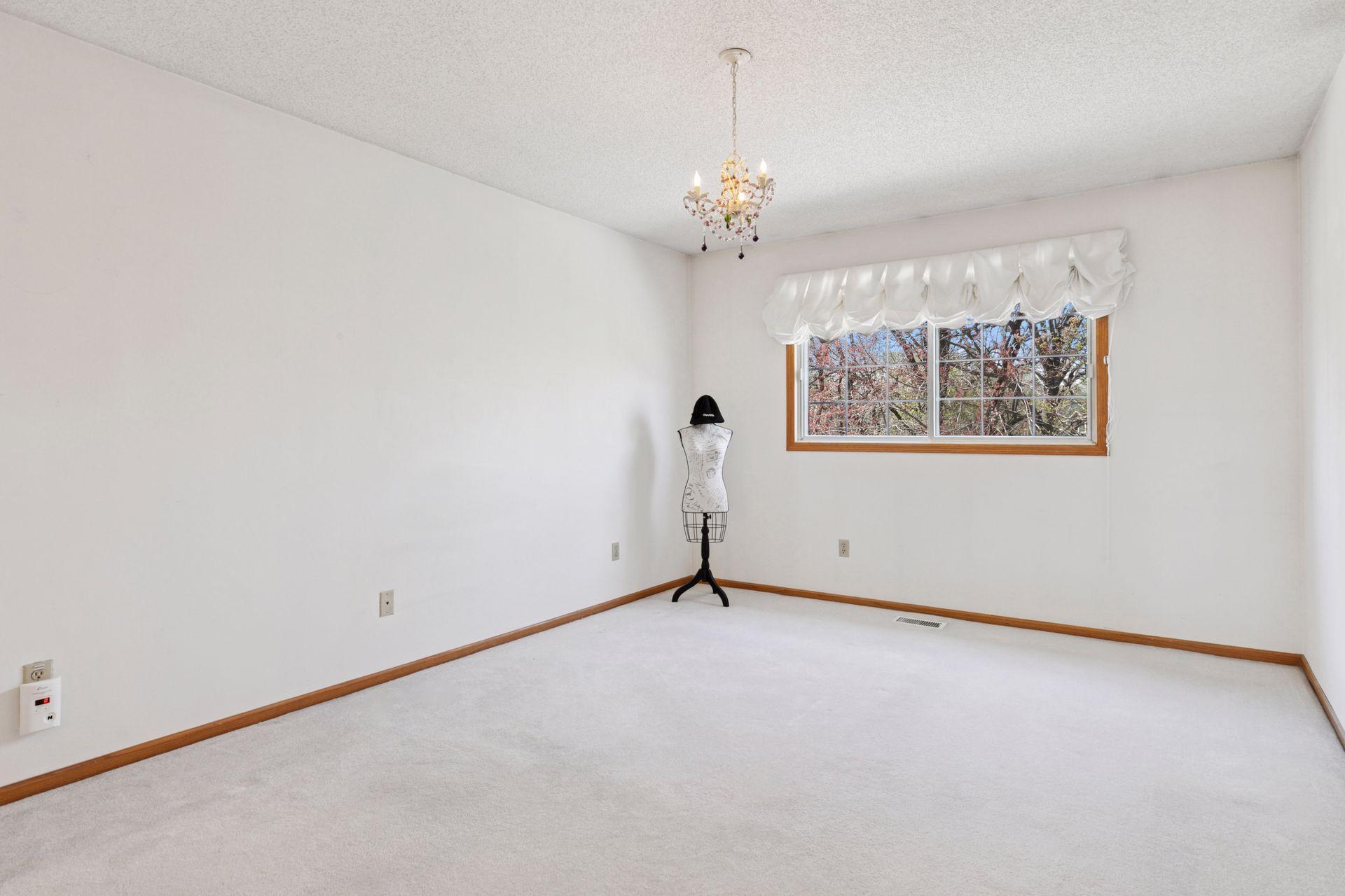 2499 Lockwood Drive #61, Mendota Heights, Minnesota image 25