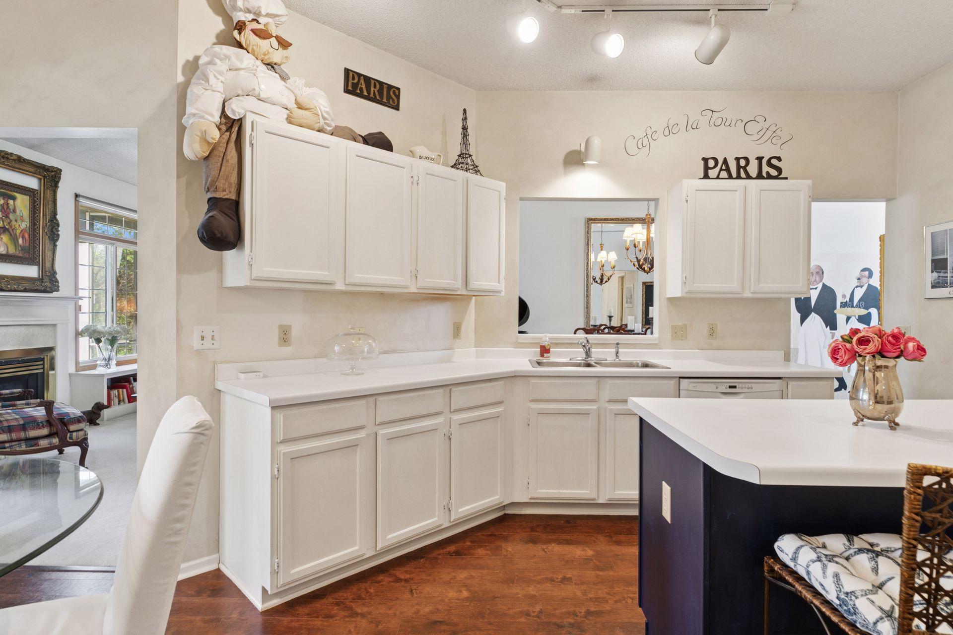 2499 Lockwood Drive #61, Mendota Heights, Minnesota image 14