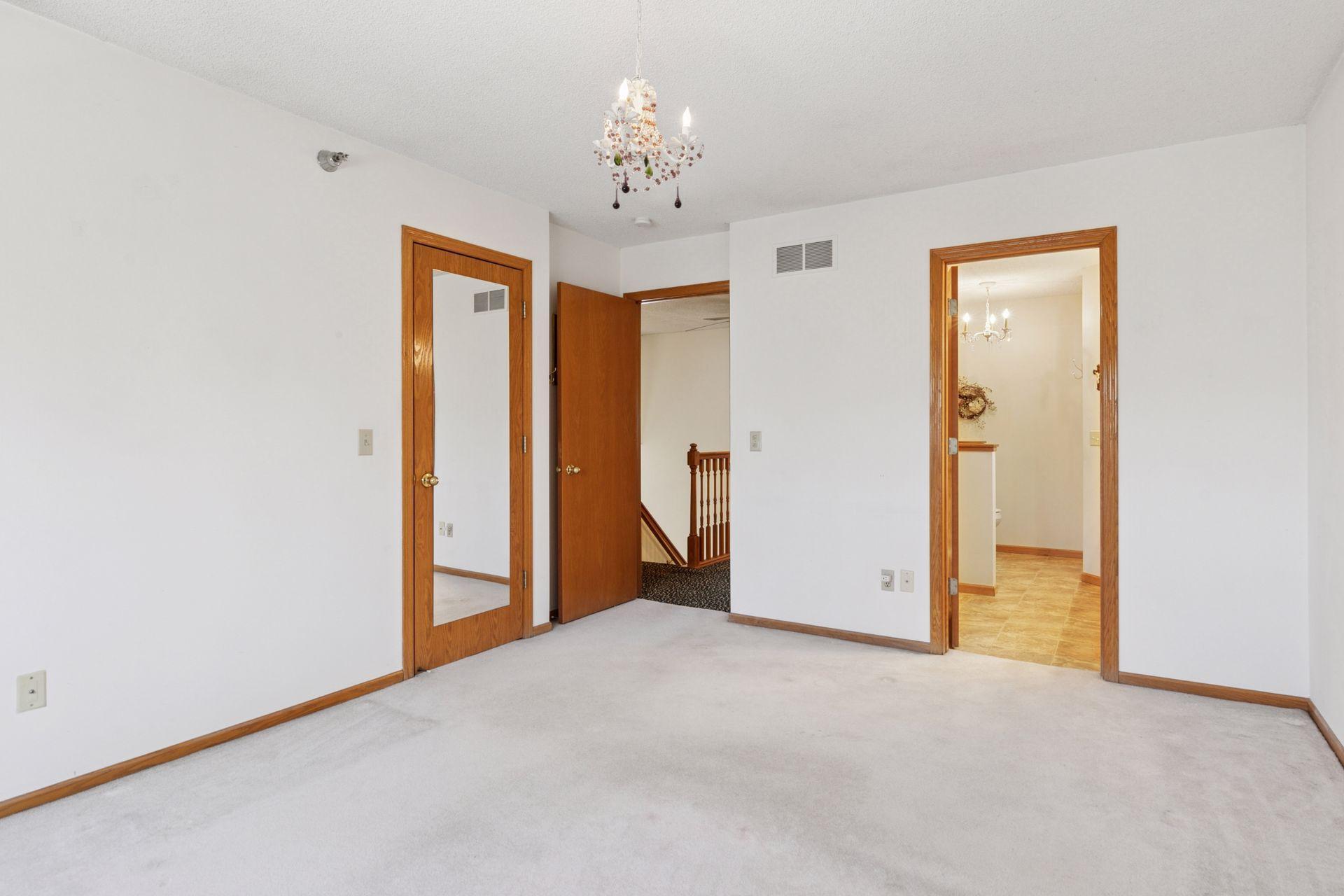 2499 Lockwood Drive #61, Mendota Heights, Minnesota image 27