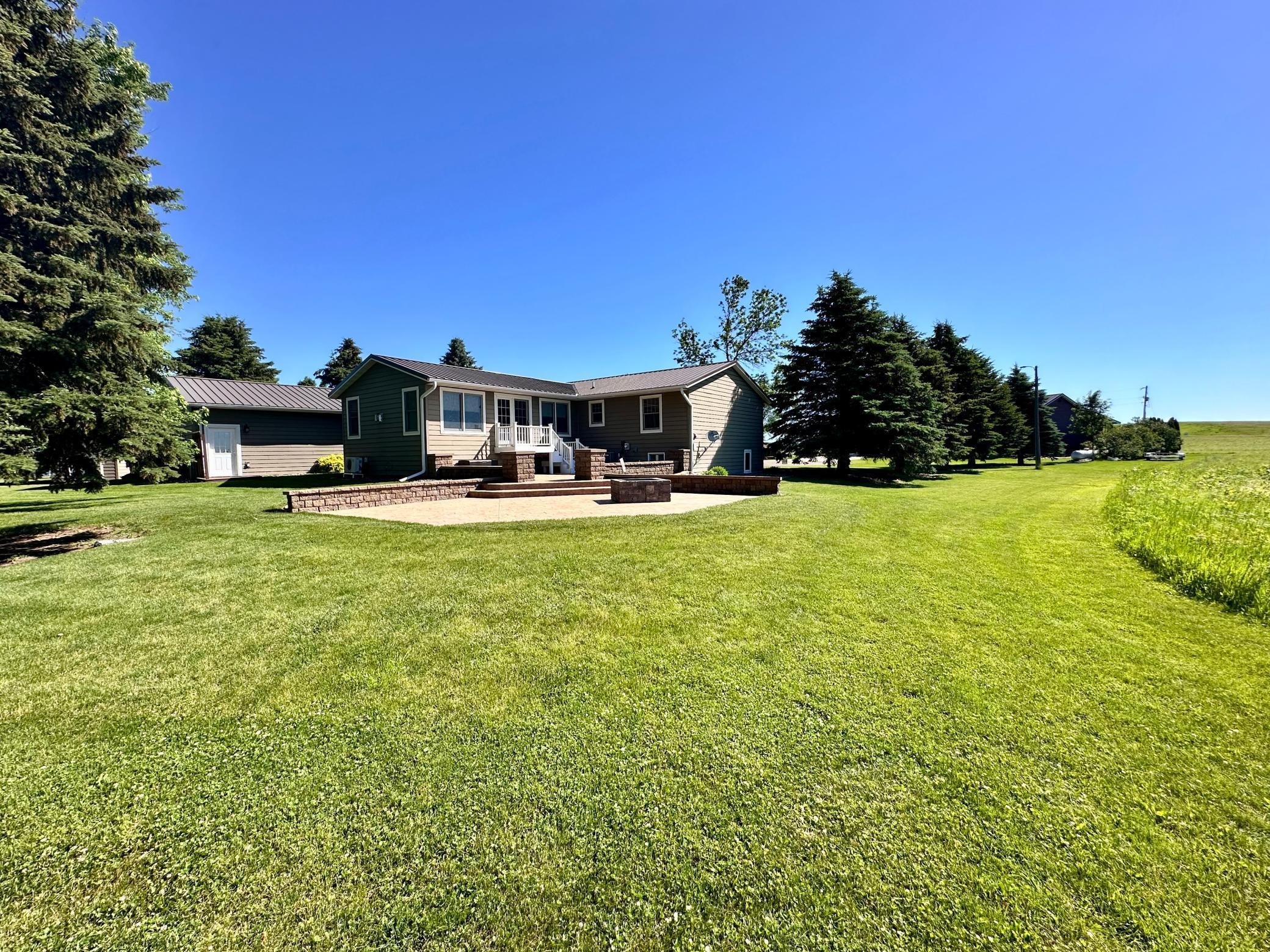 104 Circle Drive, Russell, Minnesota image 30