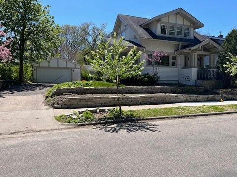 Homes For Sale - 3011 W 47th Street<br/> Minneapolis, MN 55410