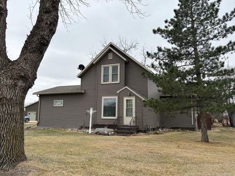 Homes For Sale - 237 S Paul Street<br/> Swift County, Appleton, MN 56208