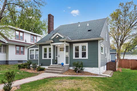 Homes For Sale - 3647 Sheridan Avenue<br/> Hennepin County, Minneapolis, MN 55412