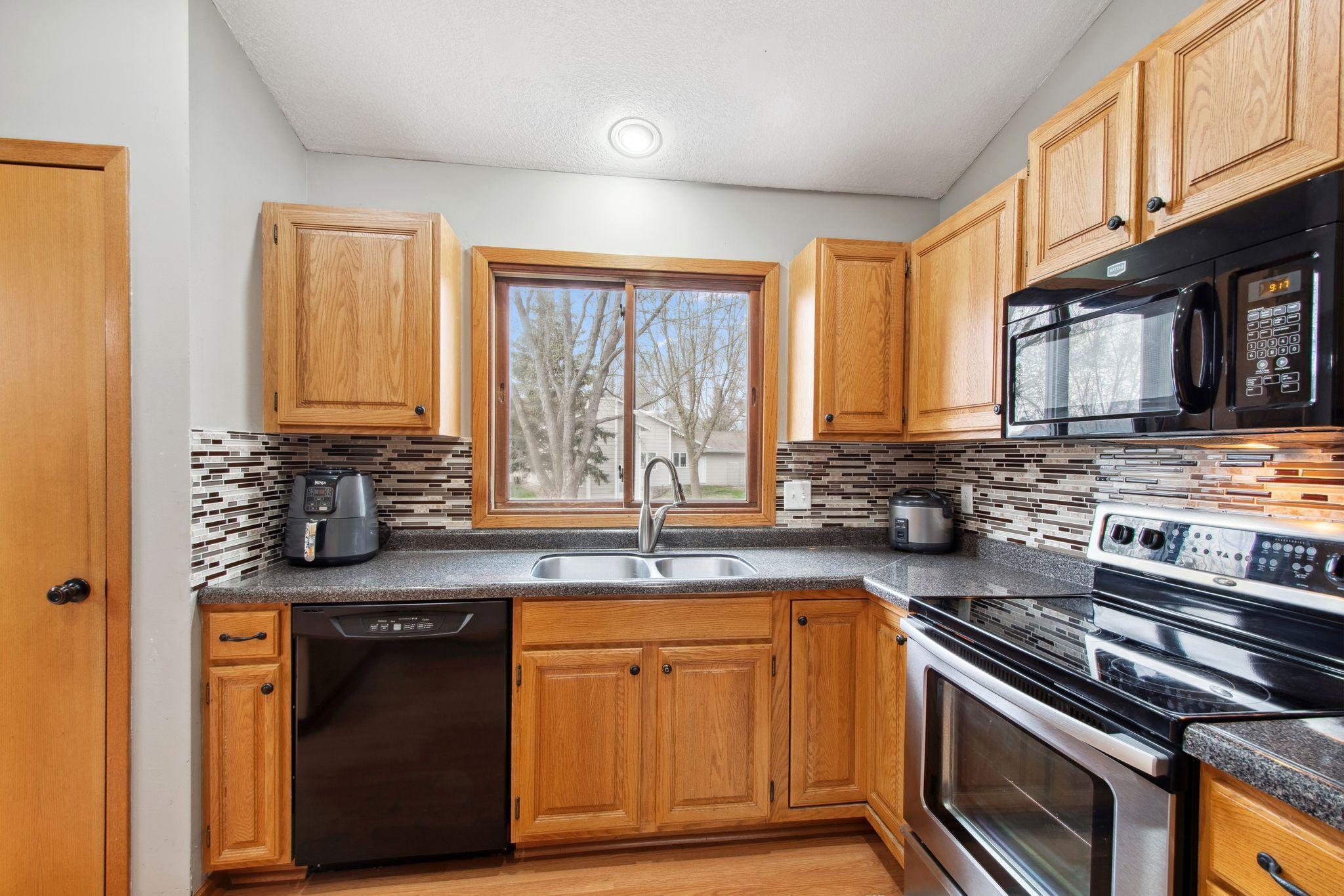 10200 Upper 205th Street, Lakeville, Minnesota image 6