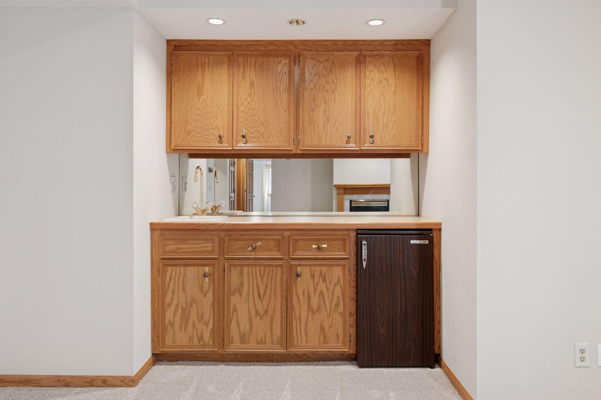 13217 Longview Drive, Burnsville, Minnesota image 48