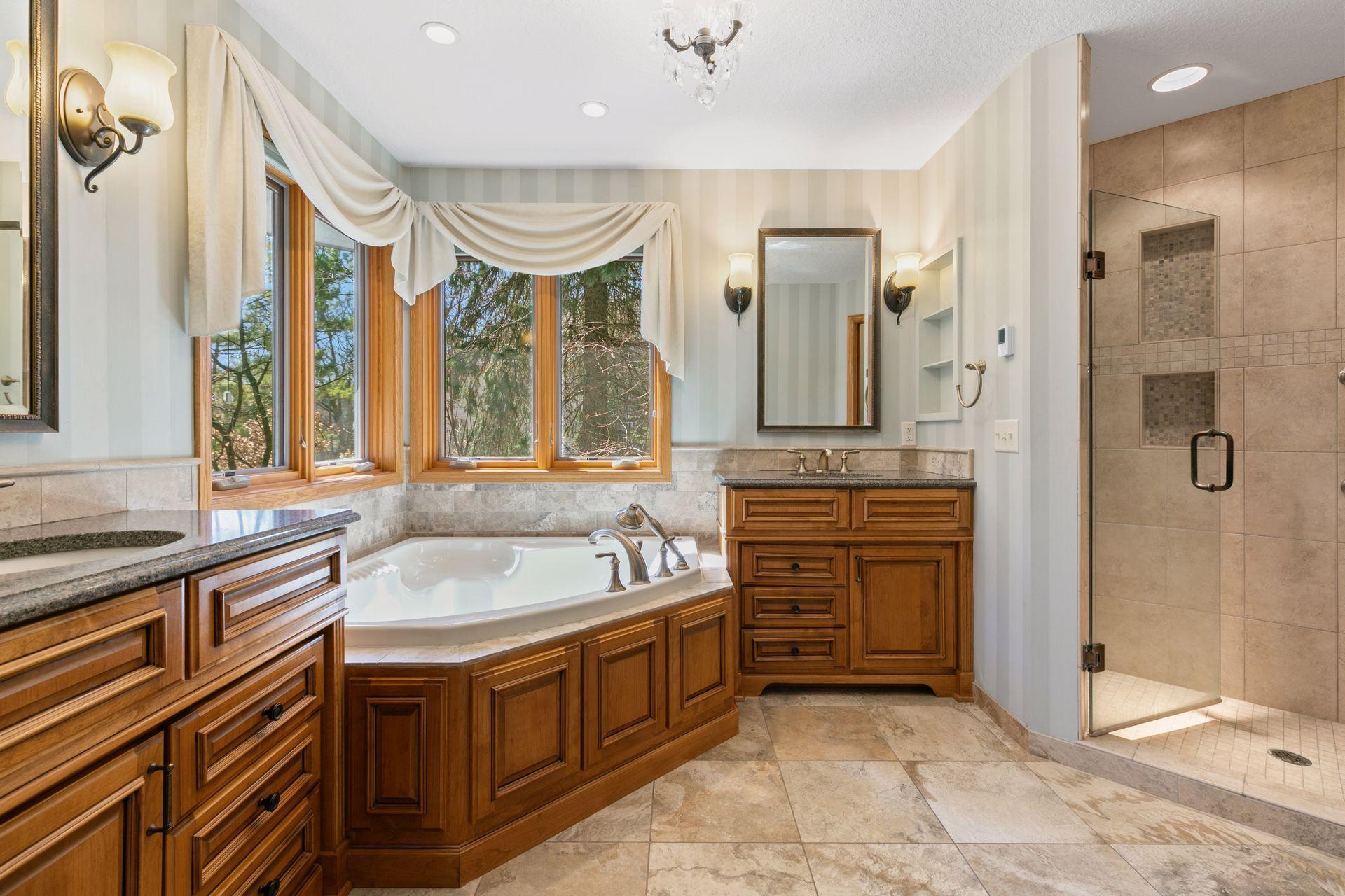 13217 Longview Drive, Burnsville, Minnesota image 33
