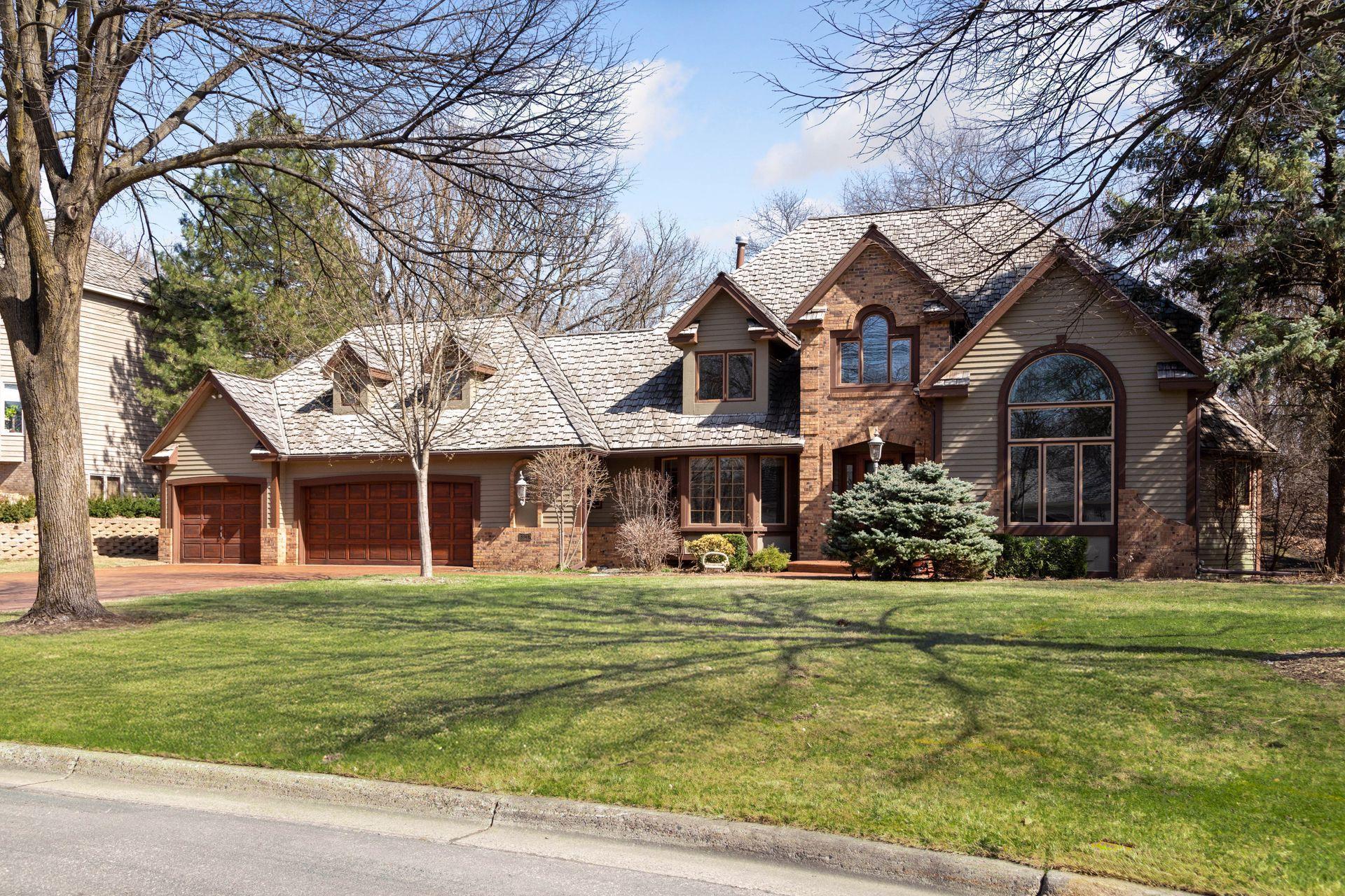 13217 Longview Drive, Burnsville, Minnesota image 4