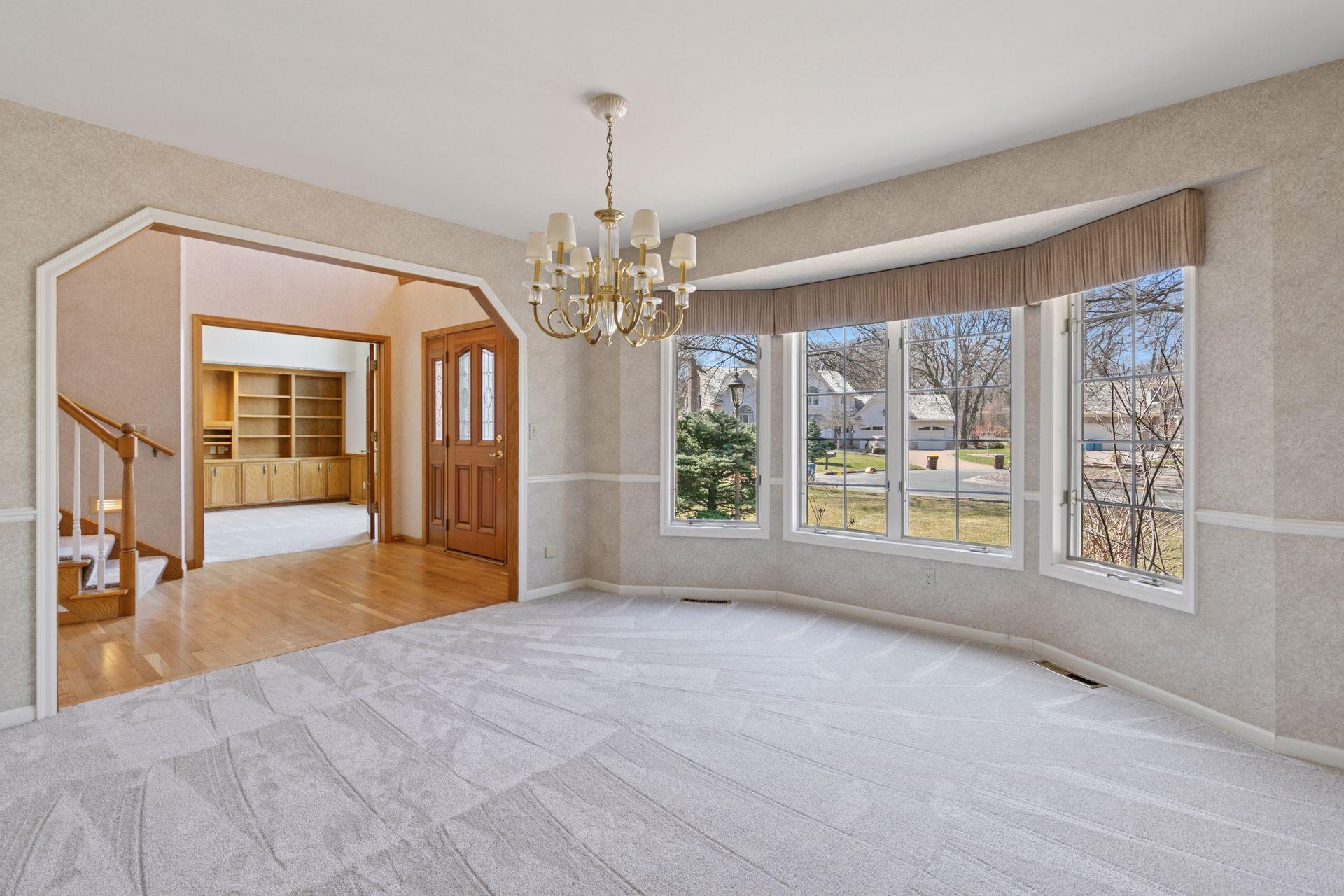 13217 Longview Drive, Burnsville, Minnesota image 10