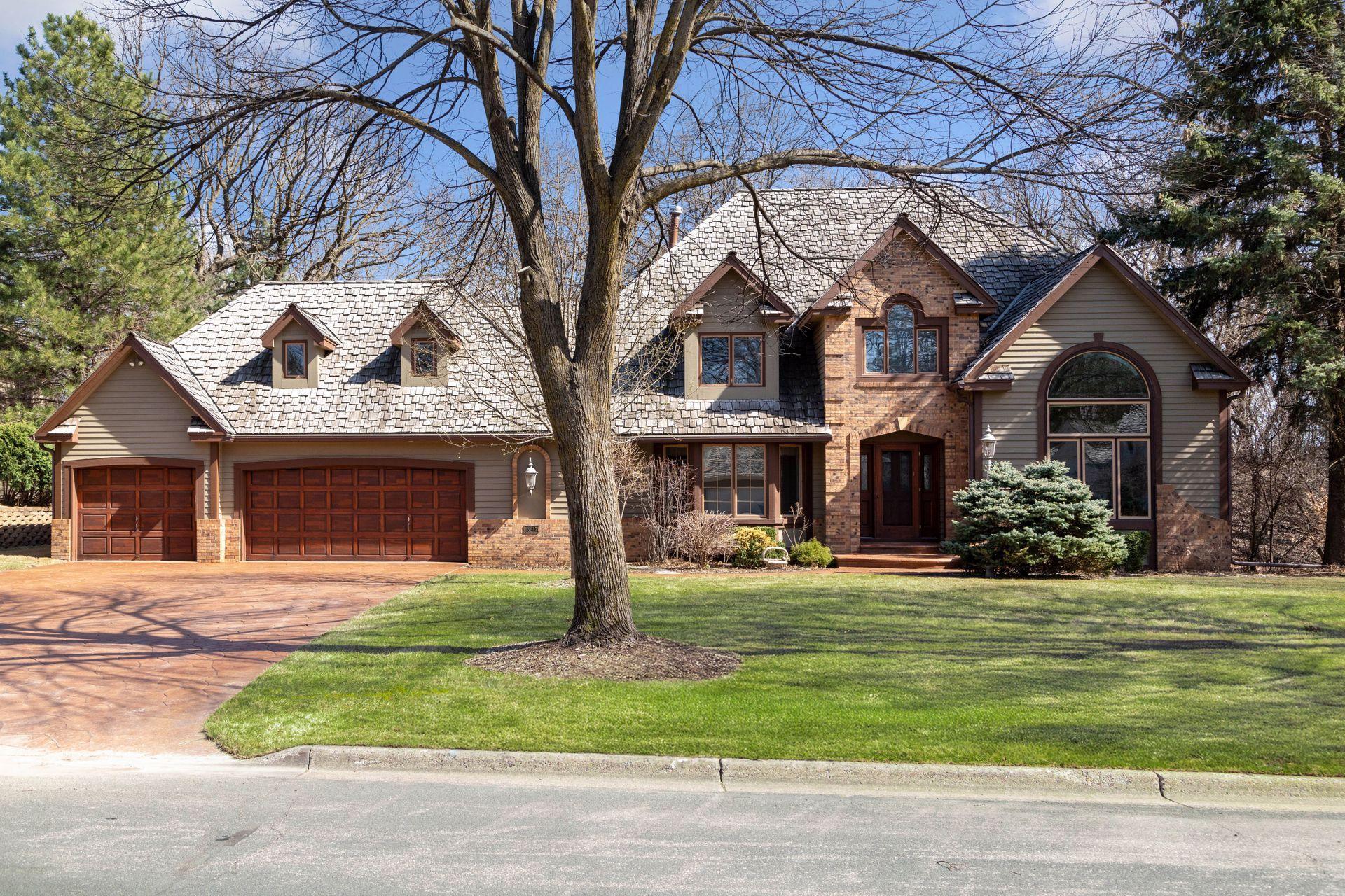 13217 Longview Drive, Burnsville, Minnesota image 1