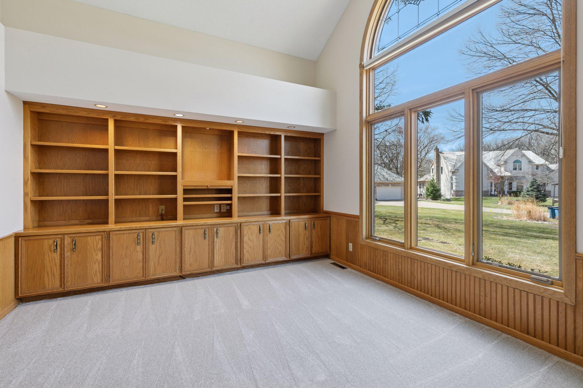 13217 Longview Drive, Burnsville, Minnesota image 8