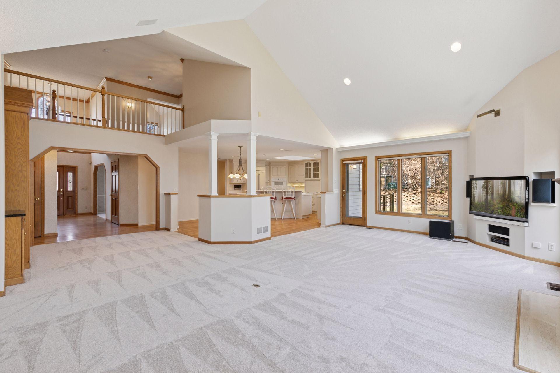 13217 Longview Drive, Burnsville, Minnesota image 19