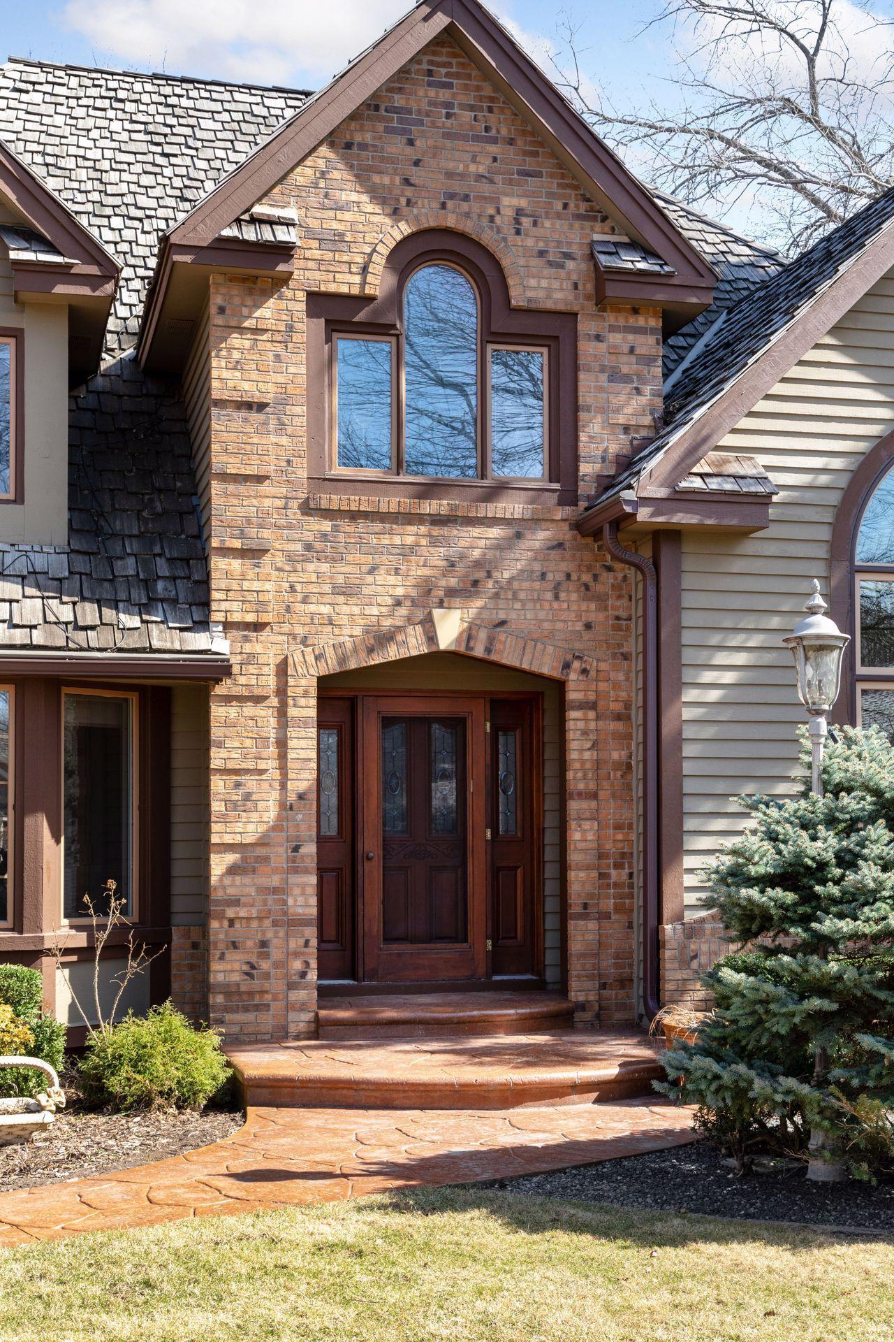 13217 Longview Drive, Burnsville, Minnesota image 5