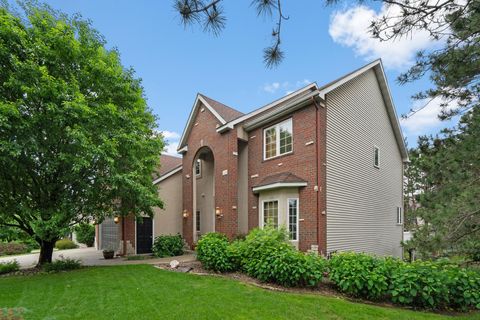 Homes For Sale - 8197 Drexel Court<br/> Eden Prairie, MN 55347