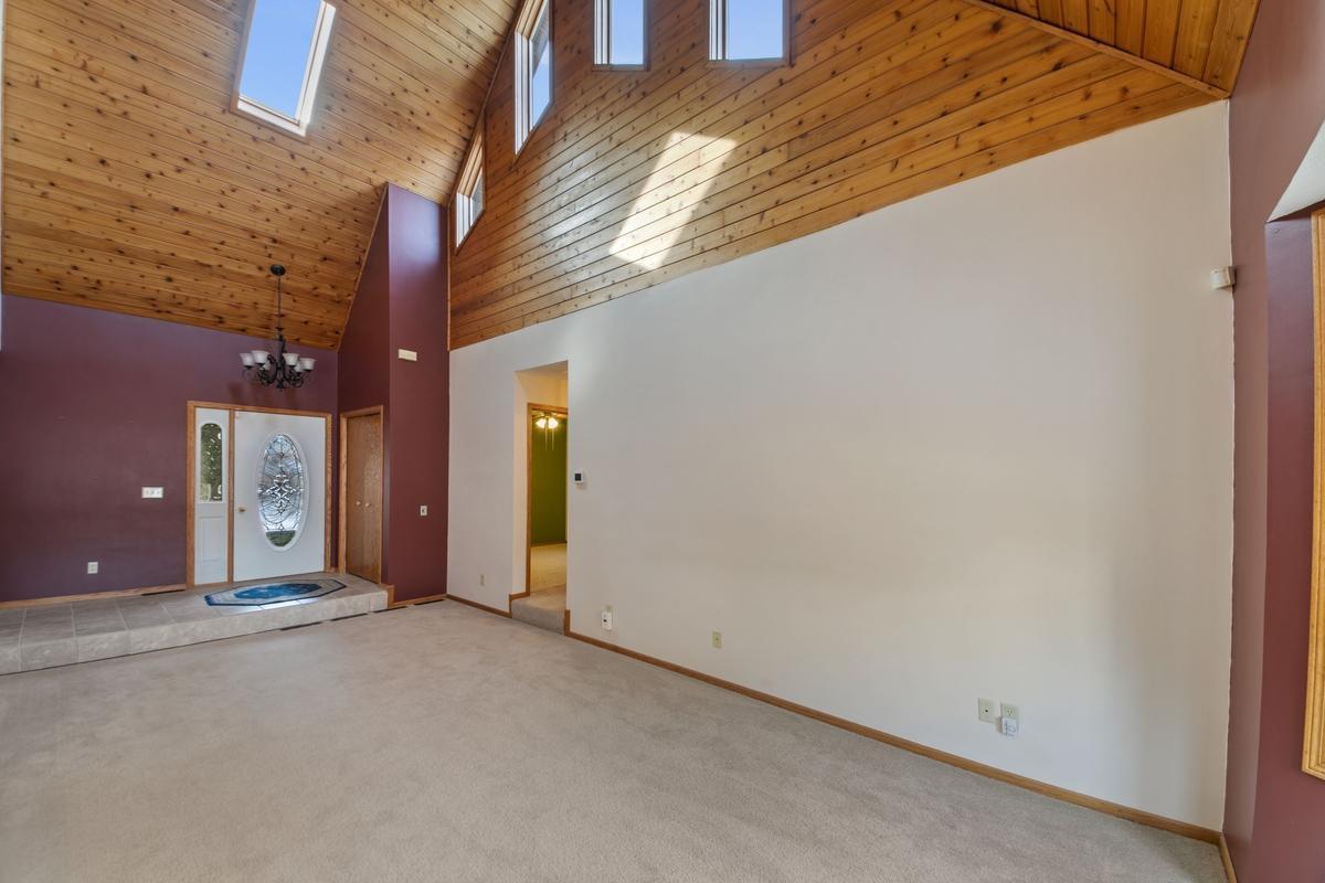 5520 Basswood Circle, Rockford, Minnesota image 12