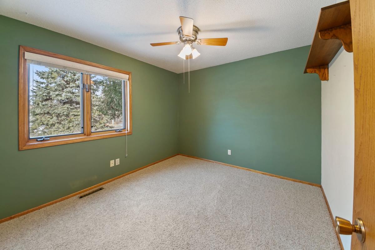 5520 Basswood Circle, Rockford, Minnesota image 16