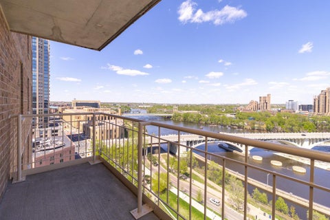 Condo For Sale - 401 S 1st Street<br/> Minneapolis, MN 55401