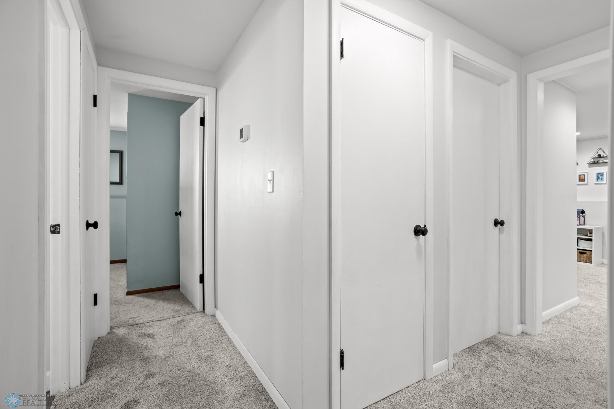 2408 13th Street, Moorhead, Minnesota image 32