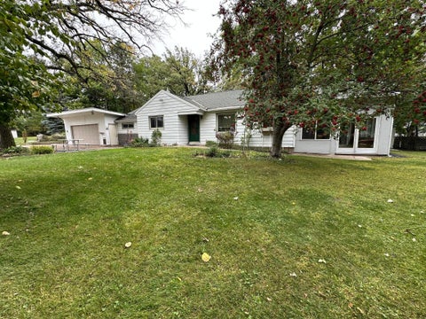 Homes For Sale - 11381 Hubert Lane<br/> Cold Spring, MN 56320