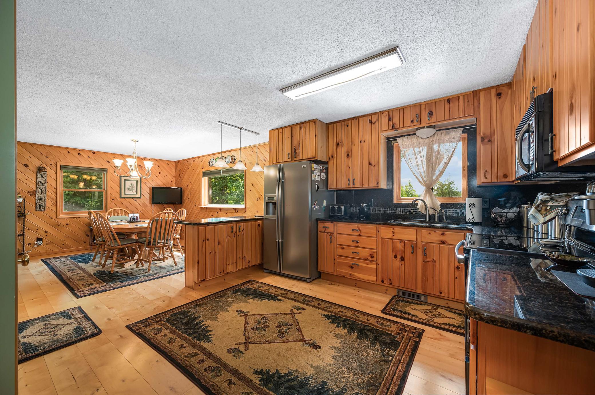 33627 Deer Lake Lane, Grand Rapids, Minnesota image 25