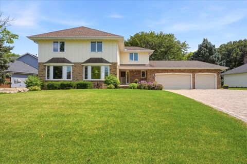Homes For Sale - 16015 46th Avenue<br/> Minneapolis, MN 55446