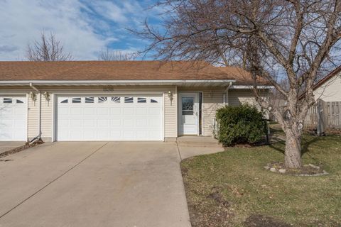 Townhouse For Sale - 538 4th Street<br/> Le Sueur County, Montgomery, MN 56069